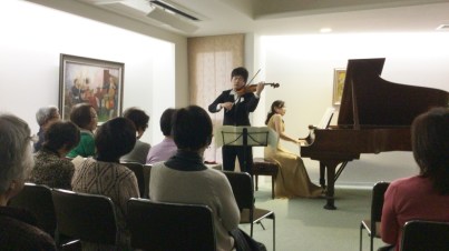 %e8%8a%a6%e5%b1%8b%e3%82%b5%e3%83%ad%e3%83%b3%e3%82%b3%e3%83%b3%e3%82%b5%e3%83%bc%e3%83%88